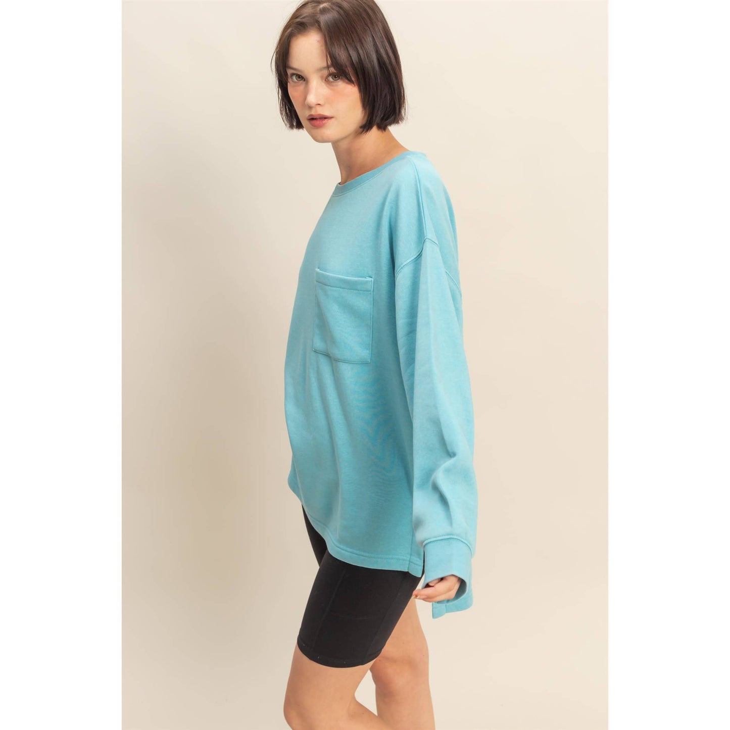 Basic Crew Neck Single Pocket Pullover Sweatshirt