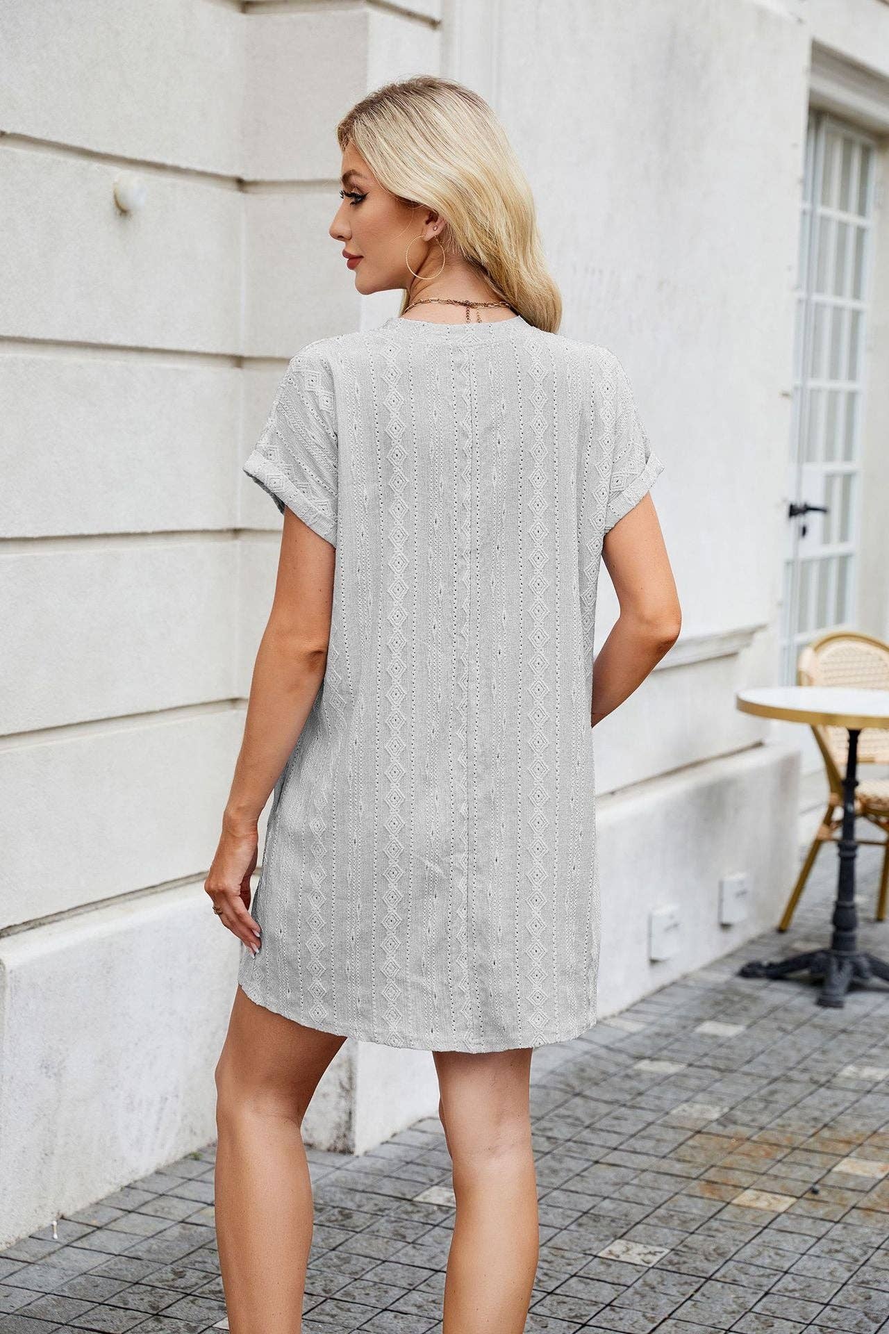 Round Neck Loose Short Sleeve Pocket Dress