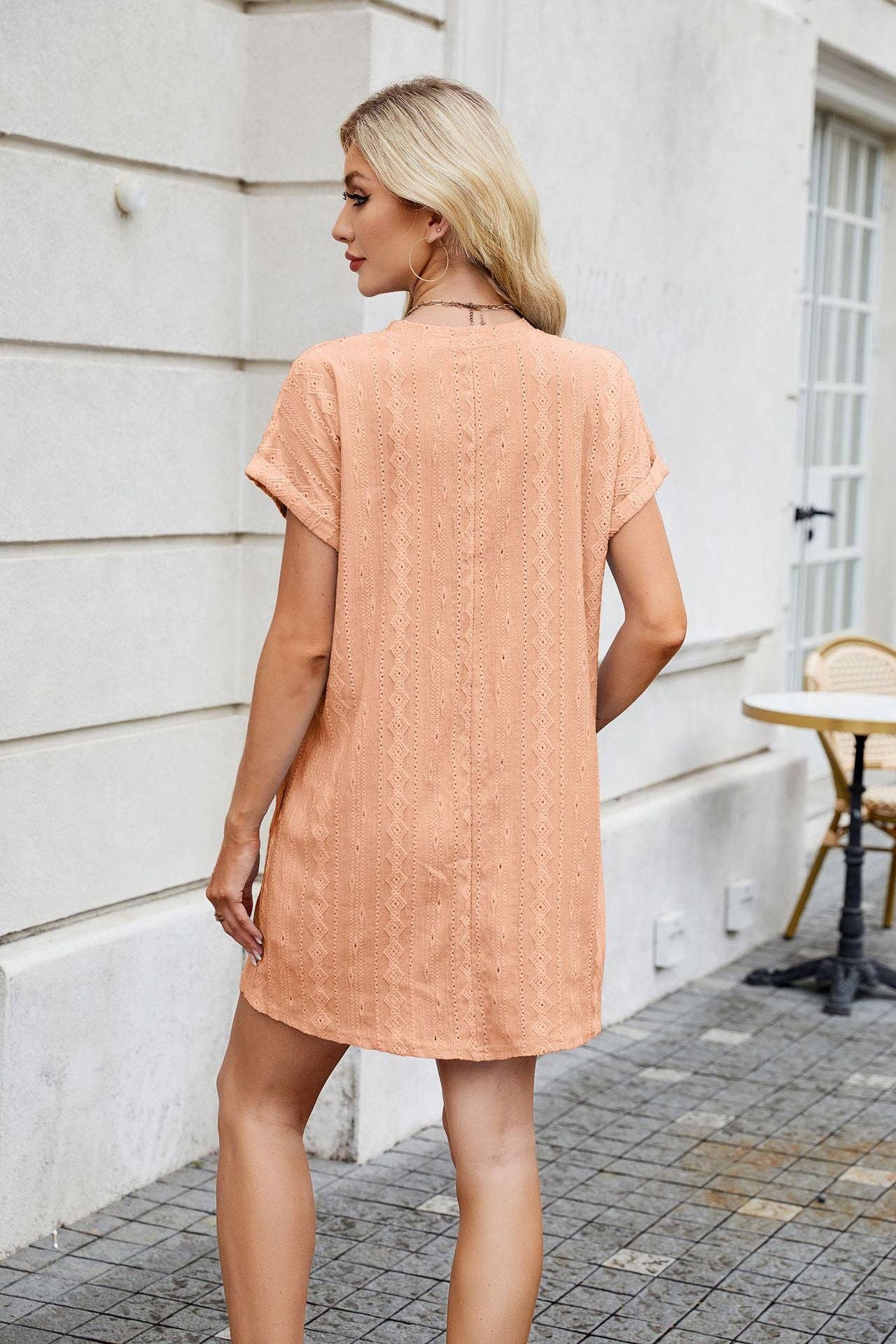 Round Neck Loose Short Sleeve Pocket Dress