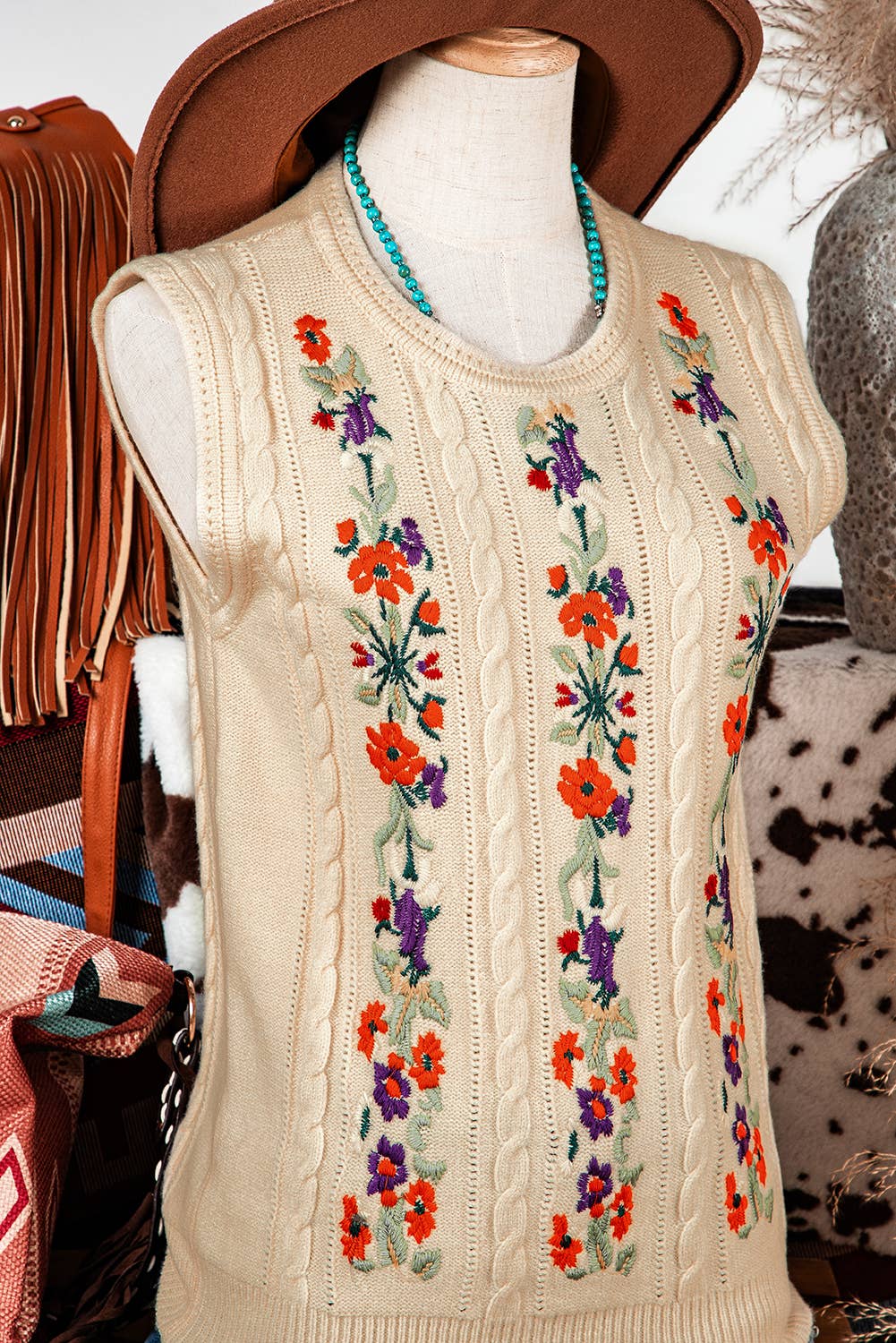 Fashion-W Embroidered Floral Cable Knit Sweater Vest