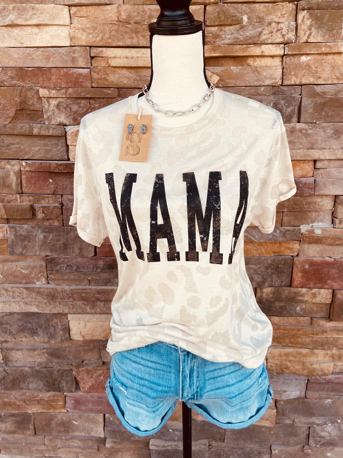 Mama Graphic Tee