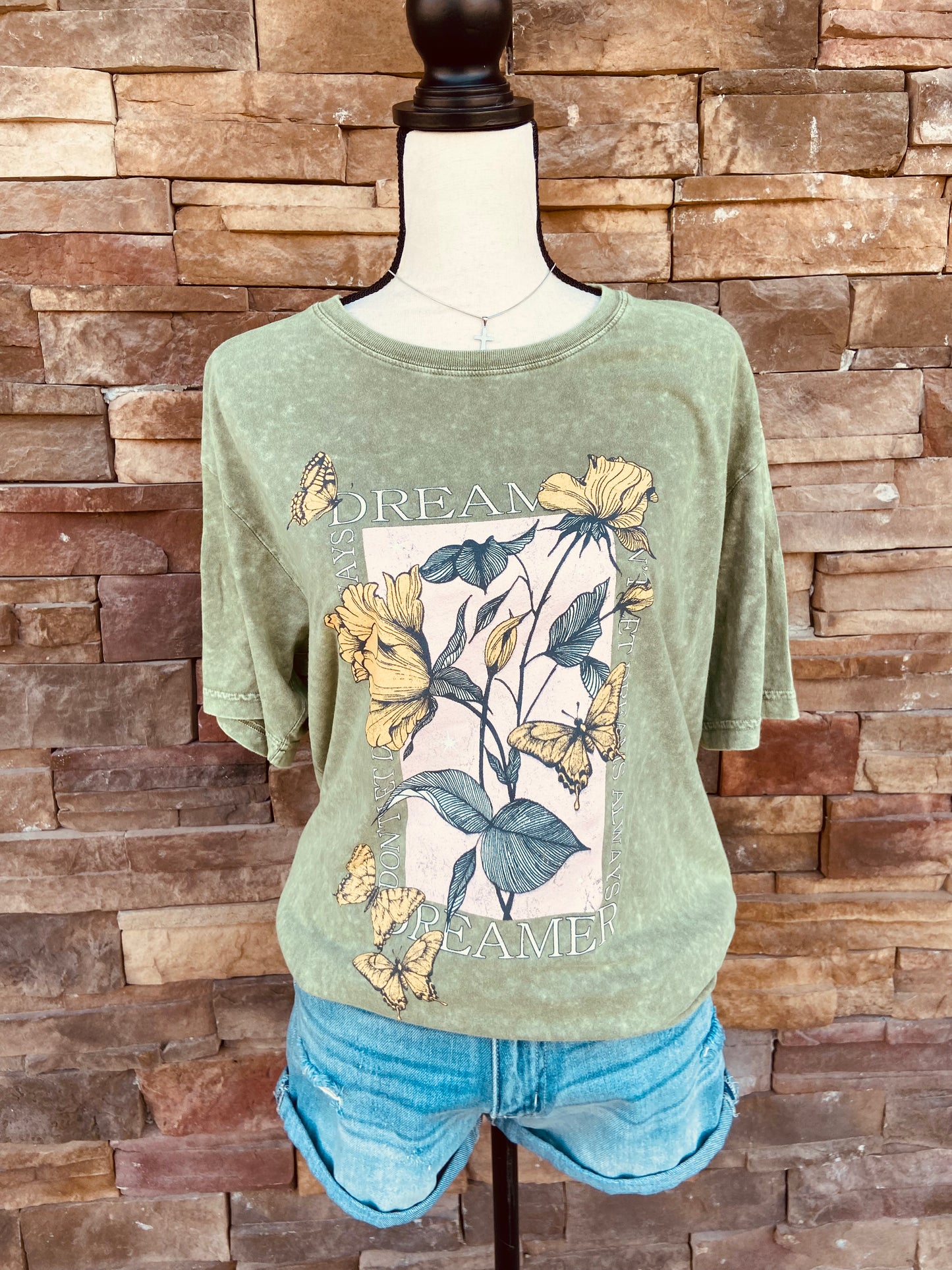 Dreamer Vintage Floral Graphic Tee