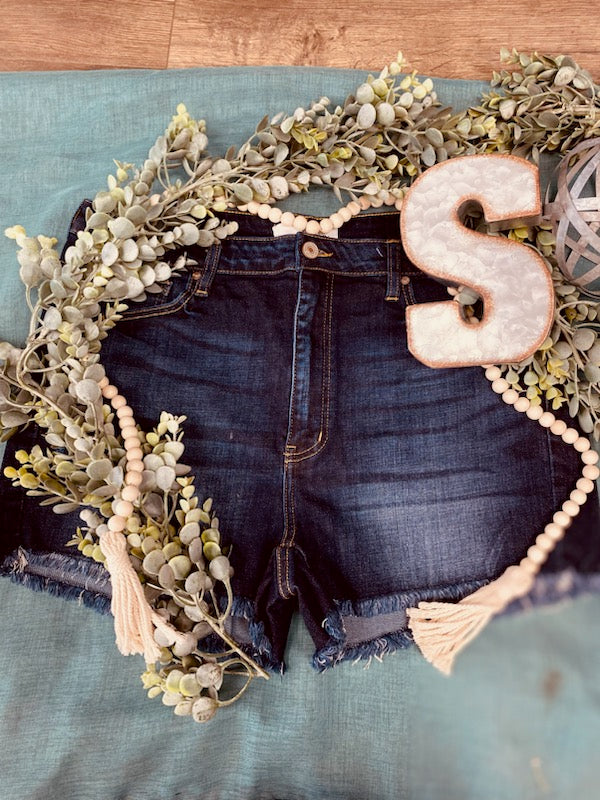 Curvy KanCan Fray-Hem Shorts