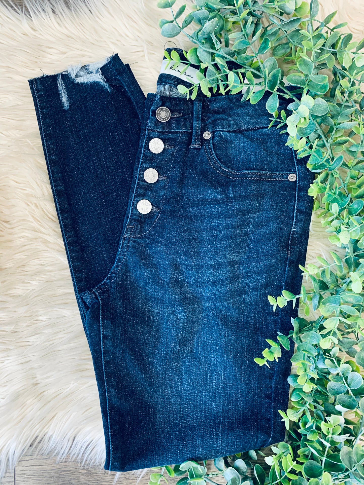 Mid Rise Exposed Button Ankle Skinny