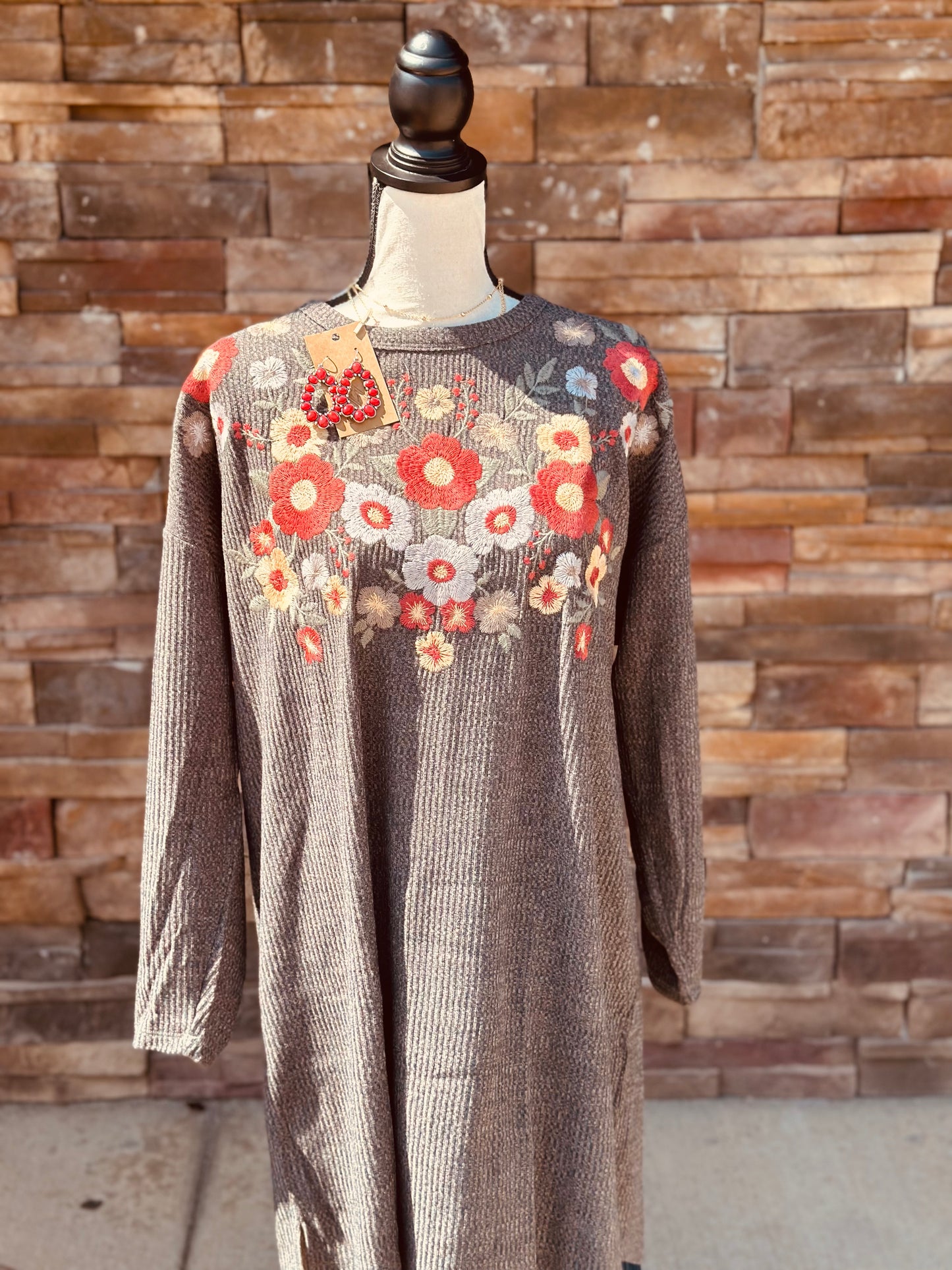 Curvy Round Neckline Midi Sweater Dress
