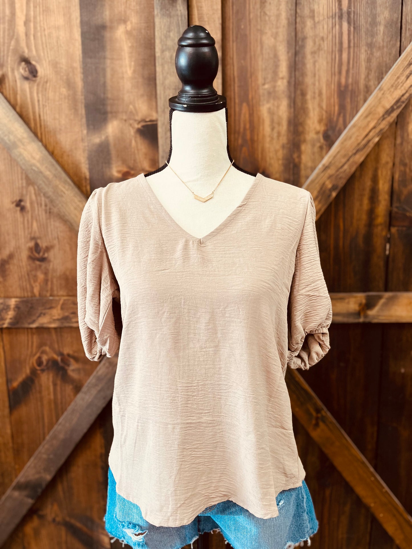 Woven V-Neck Puff Sleeve Top