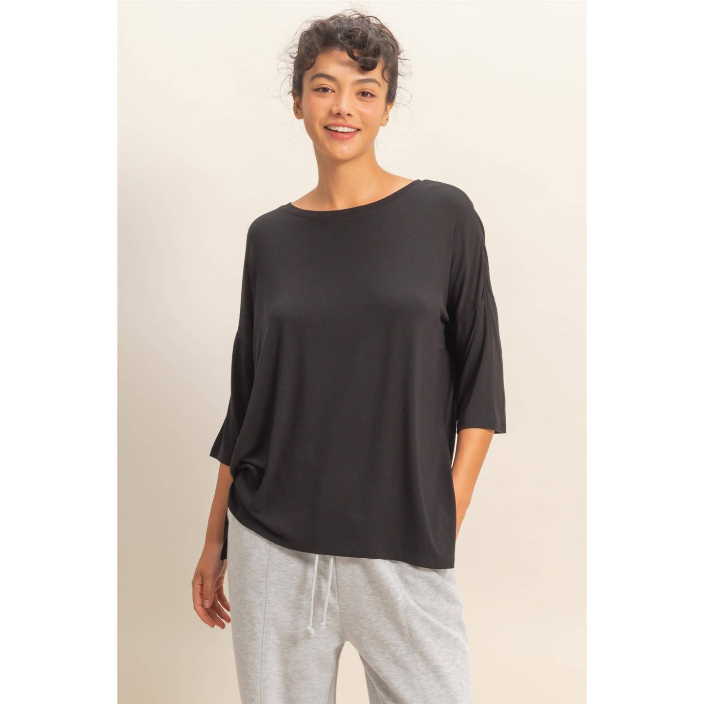 Relaxed Fit 3/4 Sleeve Top