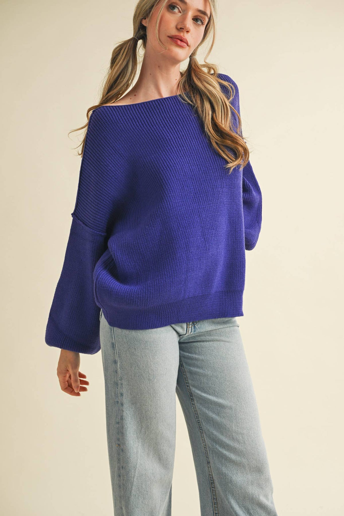 BOAT NECK BUBBLE SLEEVE SWEATER MSW8147