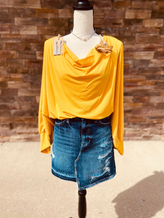 One-shoulder L/S Top - Curvy